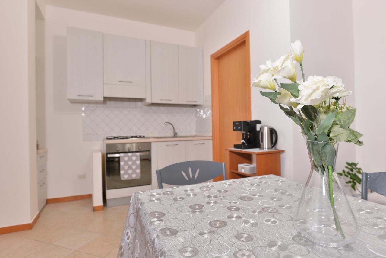IzzHome Blue Sea Pula Exterior foto