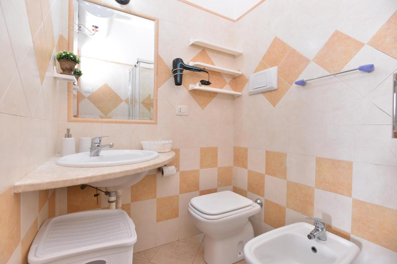 IzzHome Blue Sea Pula Exterior foto